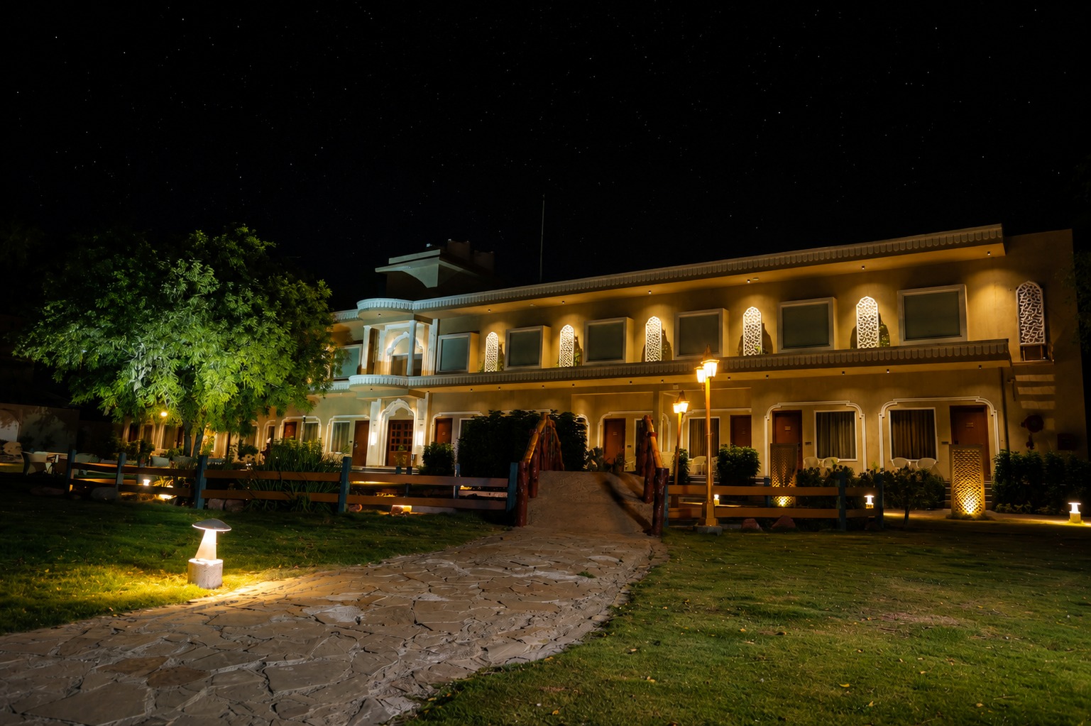 Venue & Hospitality 38